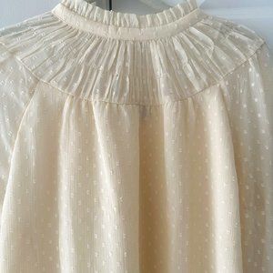 Loft Clip Smocked Yoke Blouse in Cream Size Small